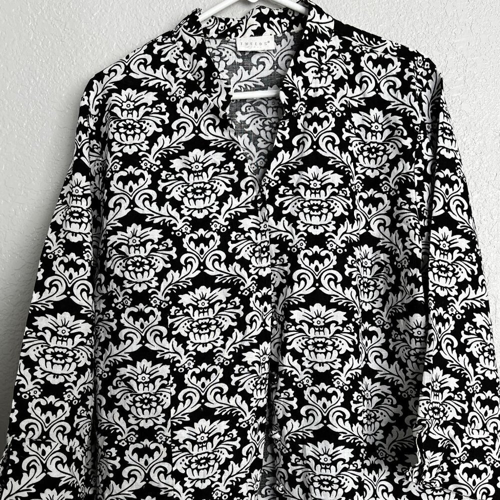 Tweeds Woman Black White Damask Button Front Blouse Mandarin Collar Long Sleeve